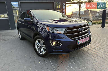 Позашляховик / Кросовер Ford Edge 2016 в 
