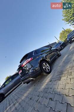 Позашляховик / Кросовер Ford Edge 2019 в 