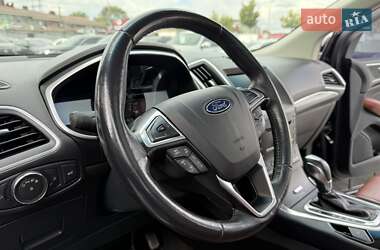 Внедорожник / Кроссовер Ford Edge 2015 в 