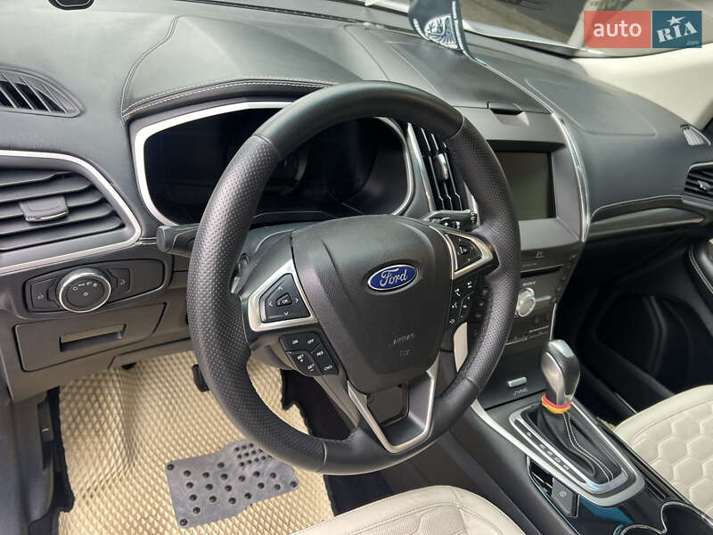 Позашляховик / Кросовер Ford Edge 2015 в Білій Церкві