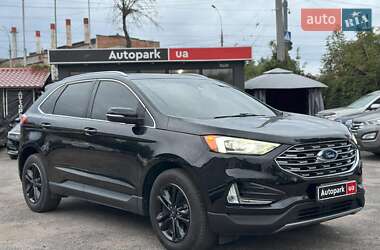 Внедорожник / Кроссовер Ford Edge 2019 в 