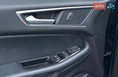 Внедорожник / Кроссовер Ford Edge 2019 в 