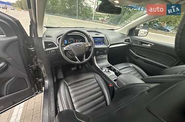 Внедорожник / Кроссовер Ford Edge 2019 в 