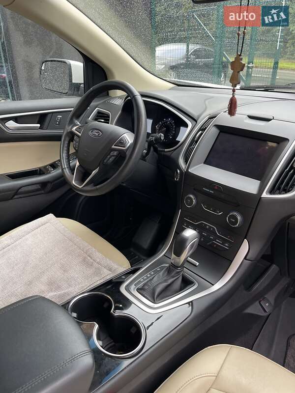 Внедорожник / Кроссовер Ford Edge 2018 в Черновцах