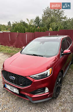 Внедорожник / Кроссовер Ford Edge 2019 в 