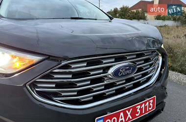 Внедорожник / Кроссовер Ford Edge 2021 в 
