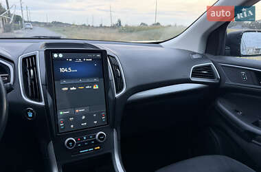 Внедорожник / Кроссовер Ford Edge 2021 в 