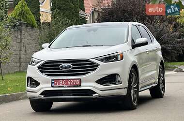 Внедорожник / Кроссовер Ford Edge 2020 в 