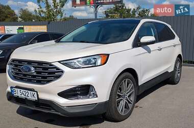 Внедорожник / Кроссовер Ford Edge 2019 в 