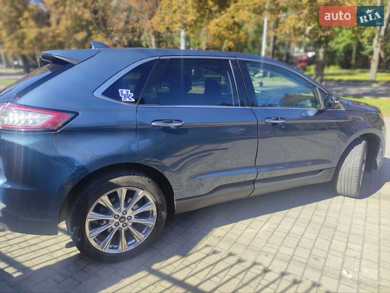 Внедорожник / Кроссовер Ford Edge 2018 в Ровно
