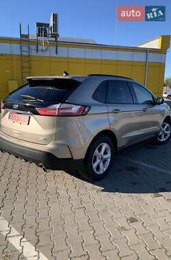 Внедорожник / Кроссовер Ford Edge 2020 в 
