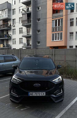 Внедорожник / Кроссовер Ford Edge 2019 в 