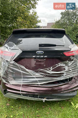 Внедорожник / Кроссовер Ford Edge 2021 в 