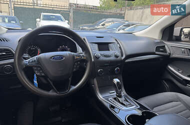 Внедорожник / Кроссовер Ford Edge 2015 в 