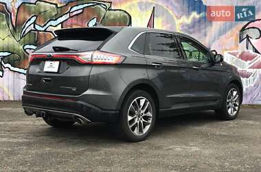 Позашляховик / Кросовер Ford Edge 2017 в 