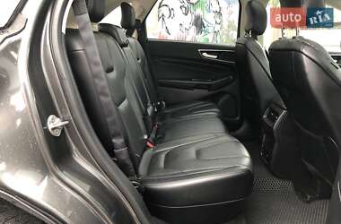 Позашляховик / Кросовер Ford Edge 2017 в 