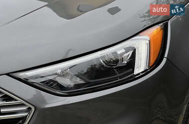 Внедорожник / Кроссовер Ford Edge 2022 в 