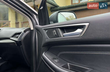 Внедорожник / Кроссовер Ford Edge 2022 в 