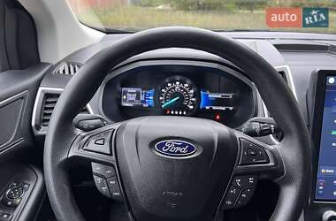 Внедорожник / Кроссовер Ford Edge 2022 в 