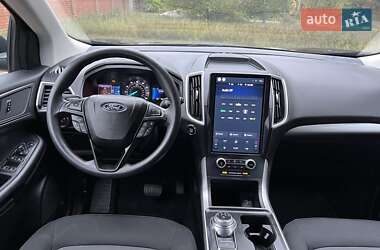 Внедорожник / Кроссовер Ford Edge 2022 в 