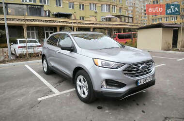 Позашляховик / Кросовер Ford Edge 2022 в 