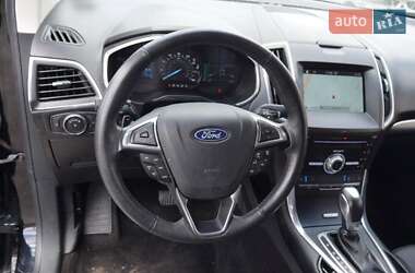 Внедорожник / Кроссовер Ford Edge 2018 в 