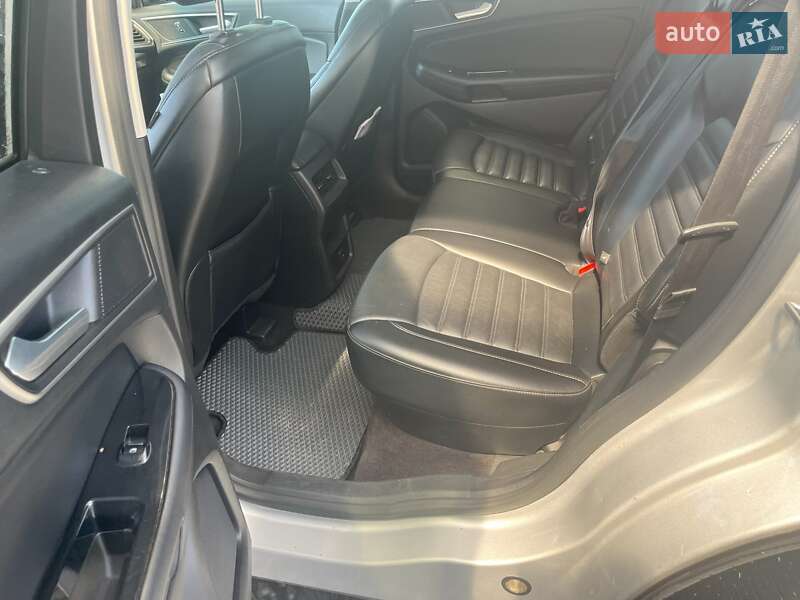 Внедорожник / Кроссовер Ford Edge 2015 в Львове