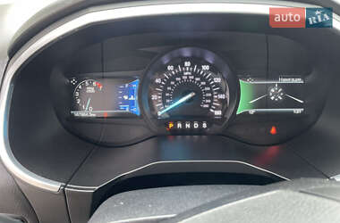Внедорожник / Кроссовер Ford Edge 2018 в 