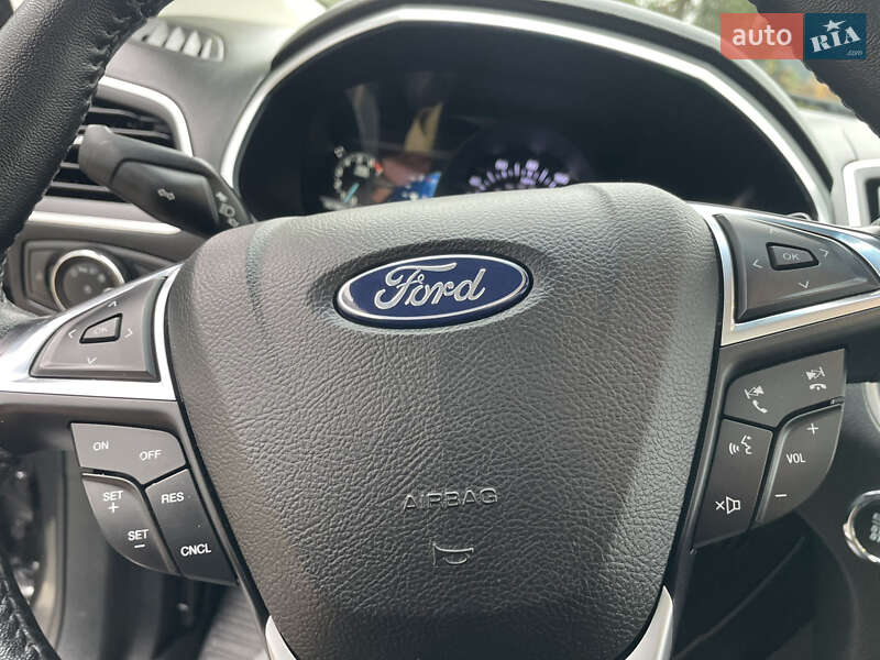 Внедорожник / Кроссовер Ford Edge 2018 в Киеве