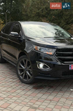 Внедорожник / Кроссовер Ford Edge 2018 в 