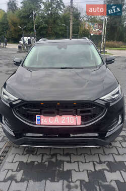 Внедорожник / Кроссовер Ford Edge 2020 в 