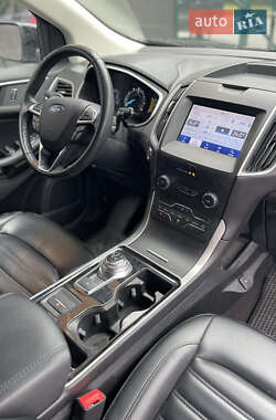 Внедорожник / Кроссовер Ford Edge 2020 в 