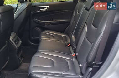 Внедорожник / Кроссовер Ford Edge 2019 в 