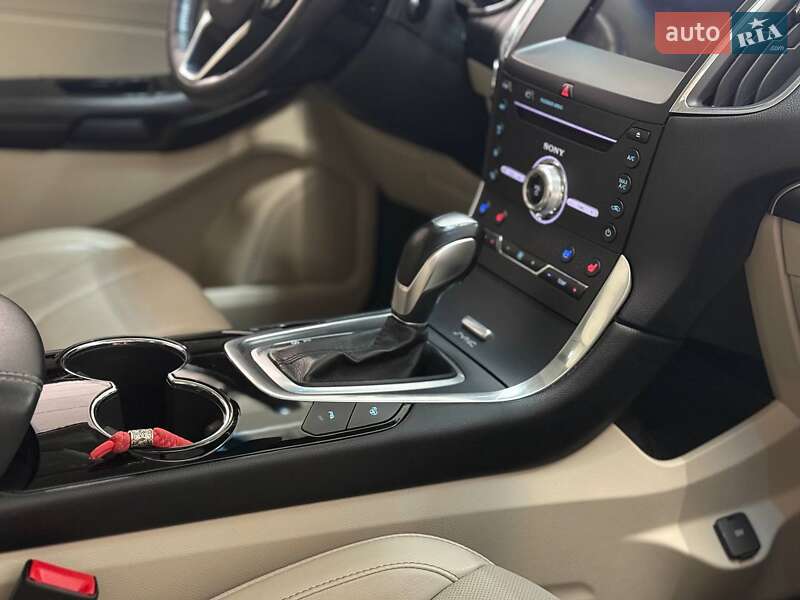 Внедорожник / Кроссовер Ford Edge 2017 в Полтаве