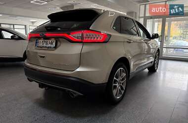 Внедорожник / Кроссовер Ford Edge 2017 в 