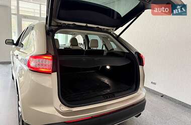 Внедорожник / Кроссовер Ford Edge 2017 в 