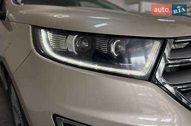 Внедорожник / Кроссовер Ford Edge 2017 в 