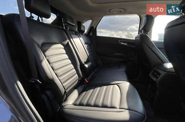 Внедорожник / Кроссовер Ford Edge 2019 в 