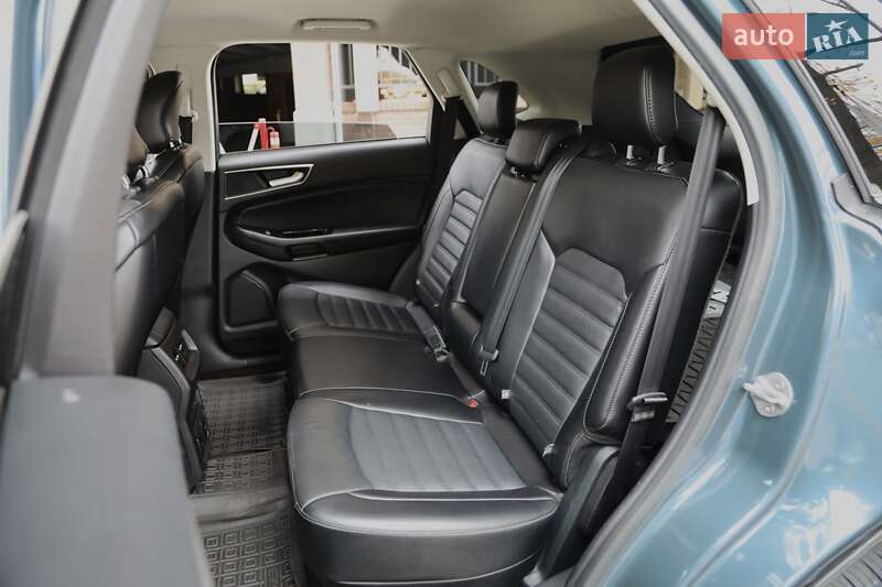 Внедорожник / Кроссовер Ford Edge 2016 в Харькове