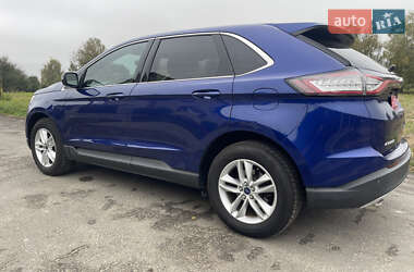 Внедорожник / Кроссовер Ford Edge 2015 в 