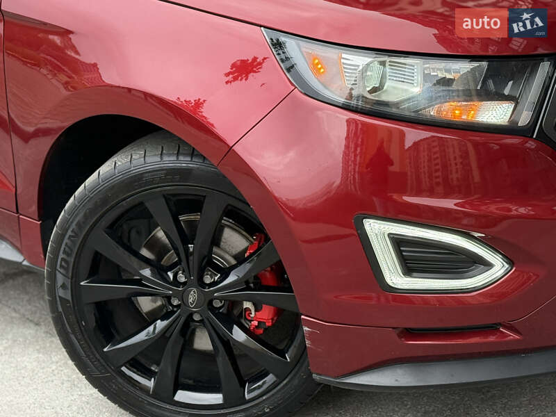 Позашляховик / Кросовер Ford Edge 2016 в Чернігові