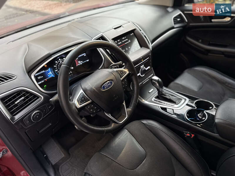Позашляховик / Кросовер Ford Edge 2016 в Чернігові