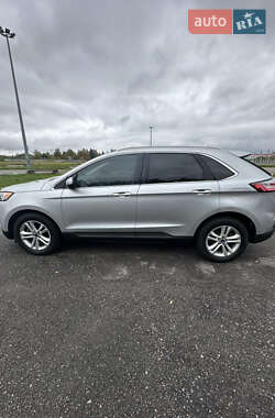 Внедорожник / Кроссовер Ford Edge 2018 в 