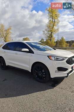 Позашляховик / Кросовер Ford Edge 2022 в  фото 8 Позашляховик / Кросовер Ford Edge 2022 в