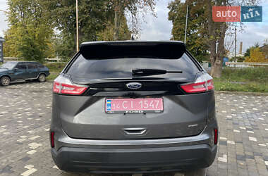 Позашляховик / Кросовер Ford Edge 2022 в 