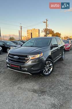 Внедорожник / Кроссовер Ford Edge 2017 в 