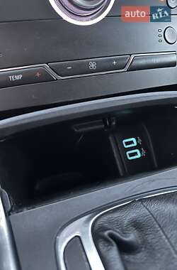 Внедорожник / Кроссовер Ford Edge 2017 в 