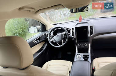 Внедорожник / Кроссовер Ford Edge 2021 в 