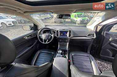 Позашляховик / Кросовер Ford Edge 2019 в 