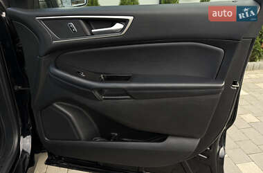 Внедорожник / Кроссовер Ford Edge 2018 в  фото 43 Внедорожник / Кроссовер Ford Edge 2018 в